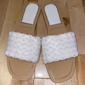 ‼️SOLD‼️ Women’s Tahari Sandals